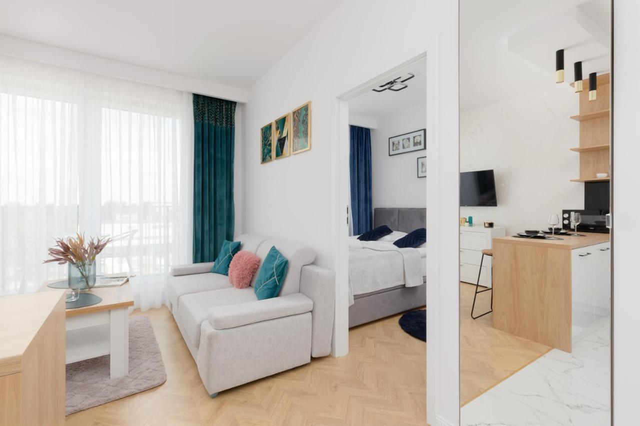 Warsaw Kotsisa Apartments With Parking By Noclegi Renters Ngoại thất bức ảnh
